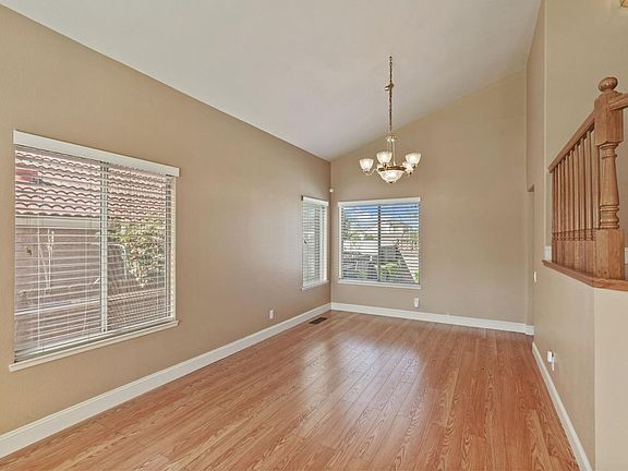 4th image of 1813 Mark Mead Ln