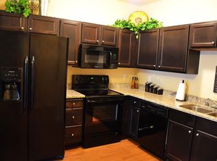 100 Sparkling Ct #106-4SC, Vine Grove, KY 40175