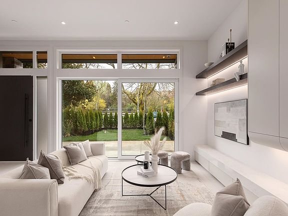5th image of 3617 W 12th Ave #1
