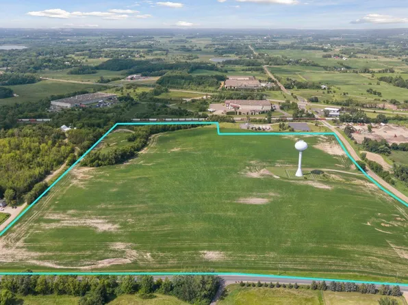 4205 Willow Dr, Hamel, MN 55340