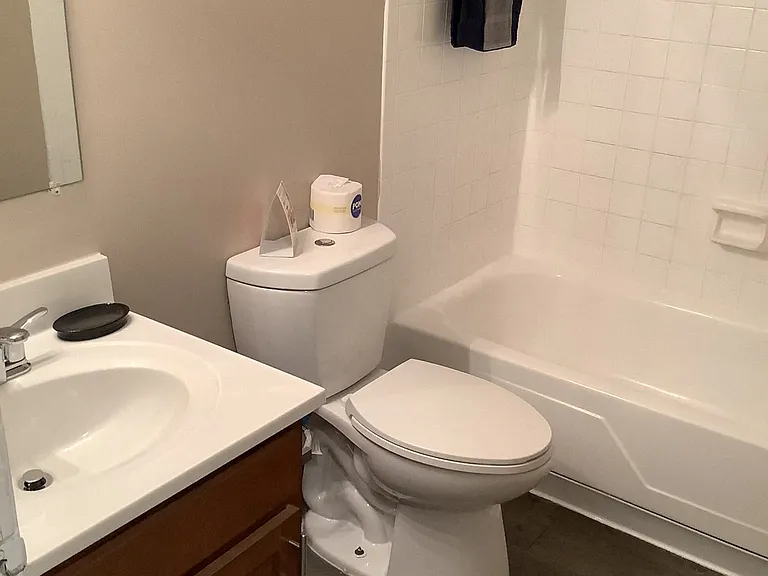 Autumn Ridge Apartment Homes — Photo 38