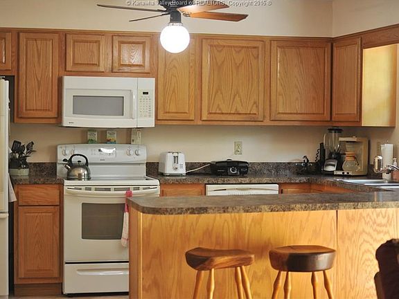 5th image of 1502 Lyndale Dr