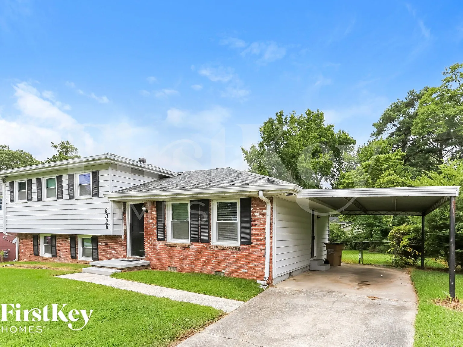 3 bed, 1.5 bath, 1201 sqft, $1,780 — Photo 2