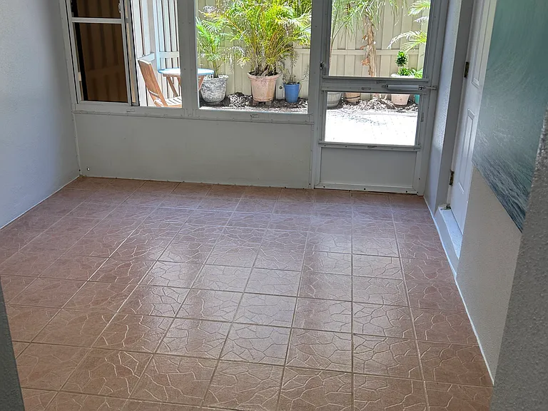 1st Floor Sunroom