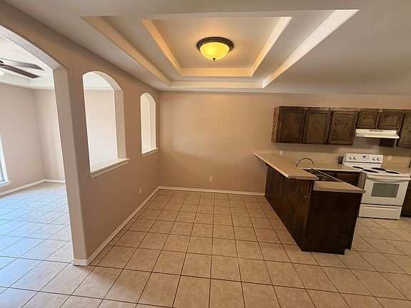 4th image of 8404 Highland Ave