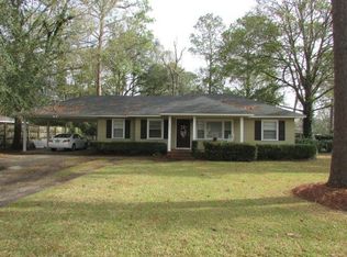 1923 4th St SE, Moultrie, GA 31768