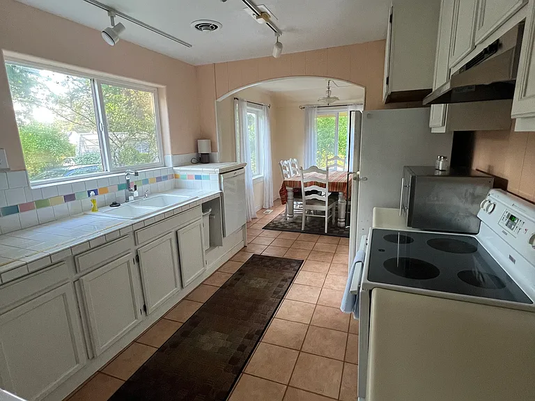 1889 SE Alsea Hwy — Photo 5