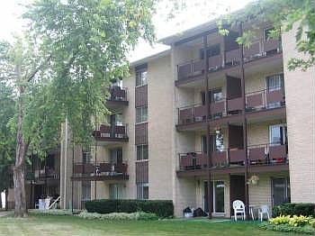 2nd image of 650 Murray Ln Unit 113