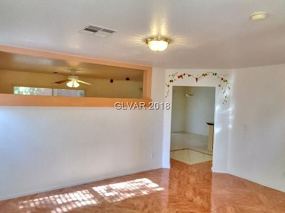 2nd image of 7491 Mission Palm St