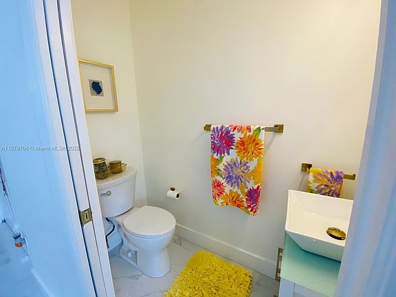 3rd image of 5725 NW 114th Path APT 102
