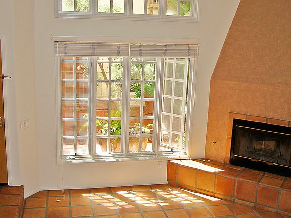 5th image of 1320 N Harper Ave APT 106