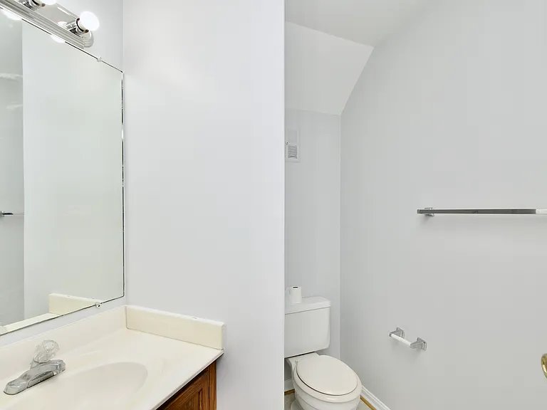 7517 Belle Grae Dr — Photo 10