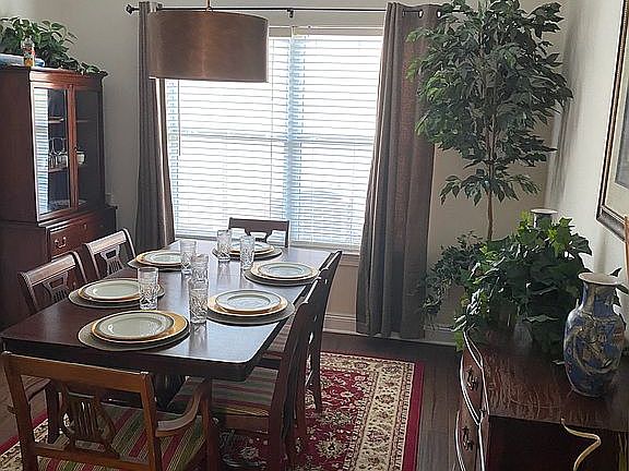 2nd image of 1236 Autumn Breeze Cir