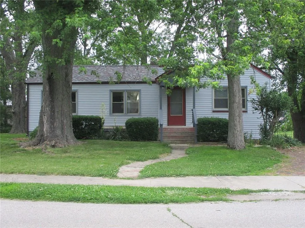1216 Danville Ave photo 1