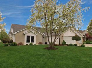 9917 Red Pine Ct, Fort Wayne, IN 46804