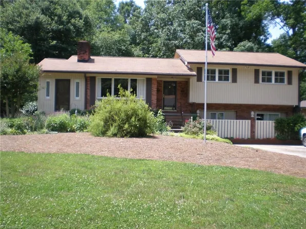 605 Sherbrook Dr, High Point, NC 27262