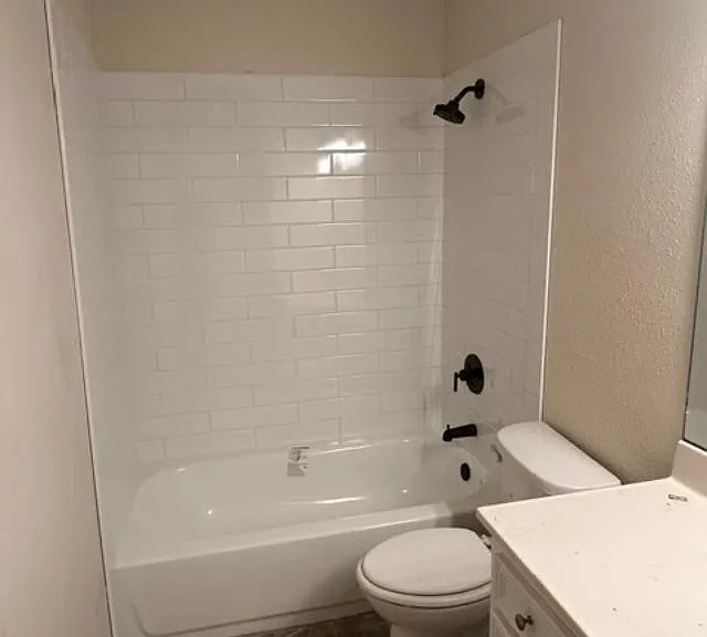 7013 Chiswick Dr — Photo 10