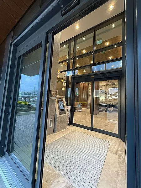 1 bed, $2,050 — Photo 2