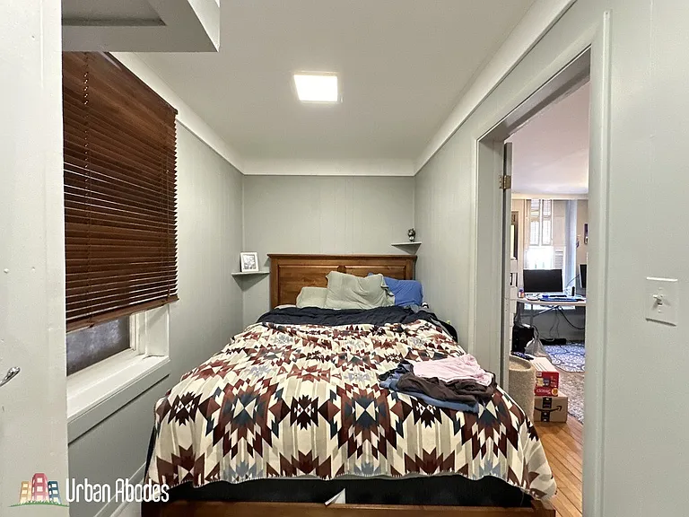 2141 W Webster Ave #BF — Photo 17