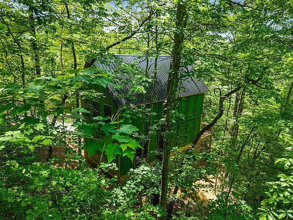 3rd image of 57 Middle Ridge Rd