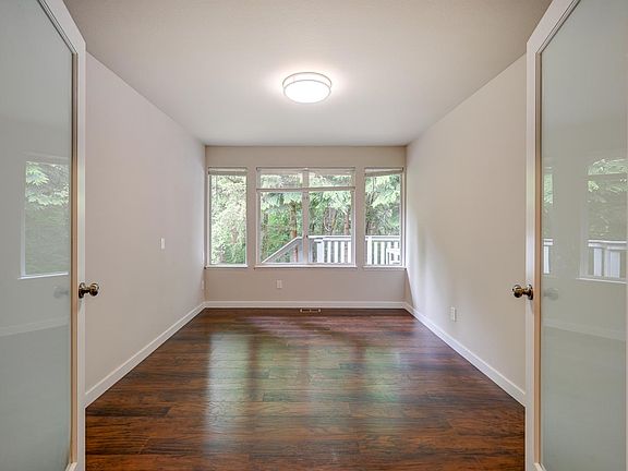 5th image of 7003 151st Ave NE