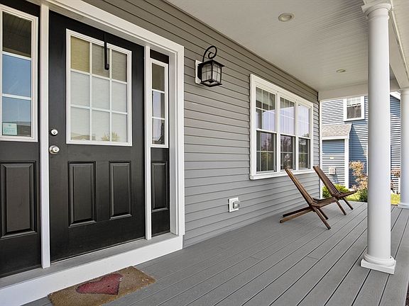 5th image of 9 Ellingwood Cir