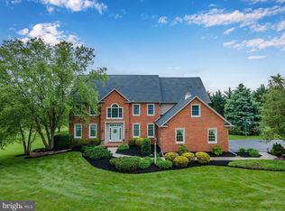 26 S Thrush Dr, Carlisle, PA 17015