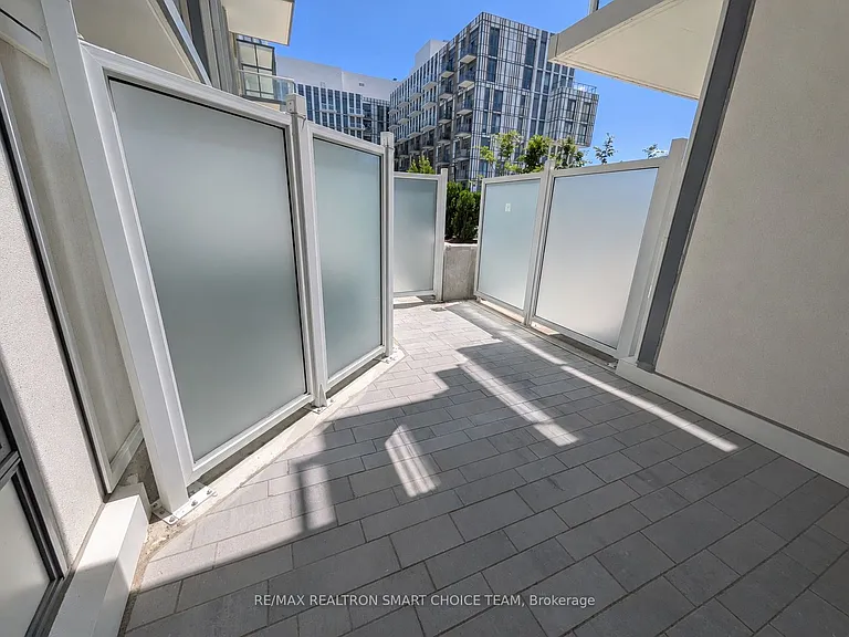 1005 Dundas St E #117 — Photo 18