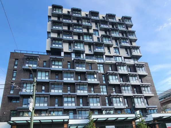 1649 Broadway E, Vancouver, BC V6J 1W9
