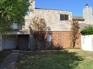 910 Navidad St, Bryan, TX 77801