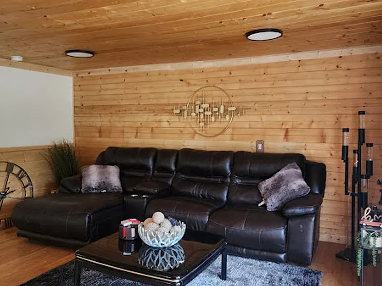 210 E Mountain Ave — Photo 24