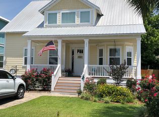 483 Paradise Blvd, Panama City Beach, FL 32413