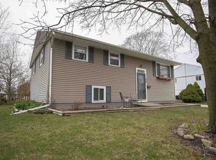 12 Jeffrey Dr, Columbia City, IN 46725