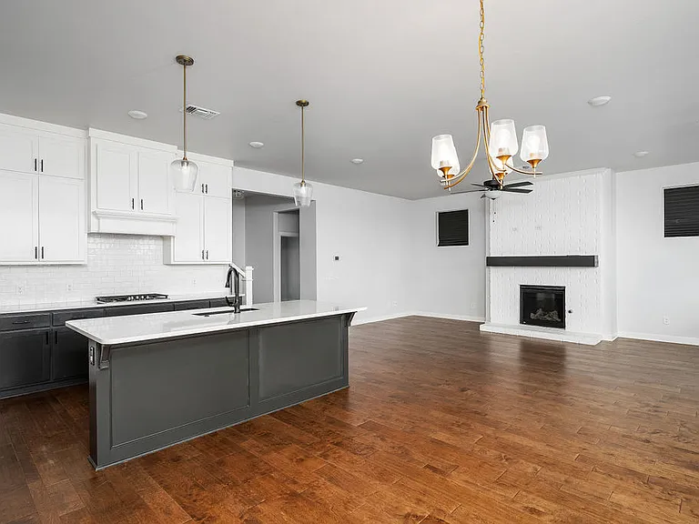 800 Firefork Ave — Photo 14