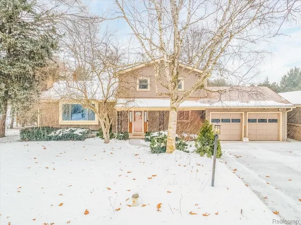 7045 Crane Rd, Ypsilanti, MI 48197