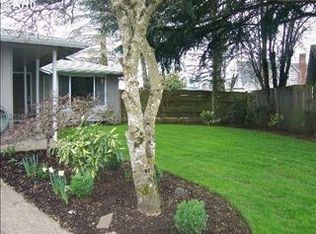 72 Van Fossen Ct, Eugene, OR 97404