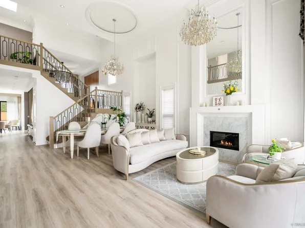 4591 Garry St, Richmond, BC V7E 2T9