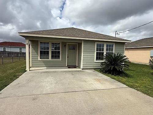 2724 Avenue D Photo 1