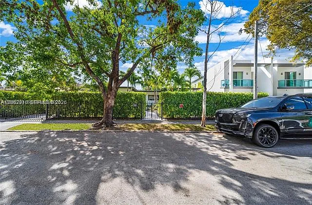 3531 SW 1st Ave — Photo 41