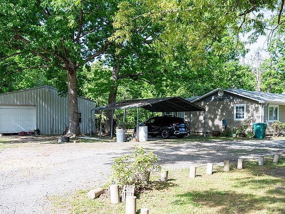 2nd image of 2609 River Rd
