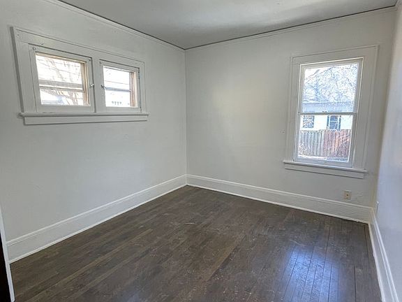 3rd image of 4140 N 24th Pl #E07635384