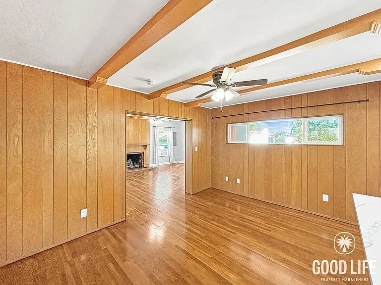 zIsla Vista Dr — Photo 8