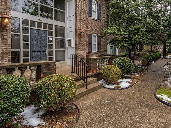 2845 Hikes Ln, 204-03