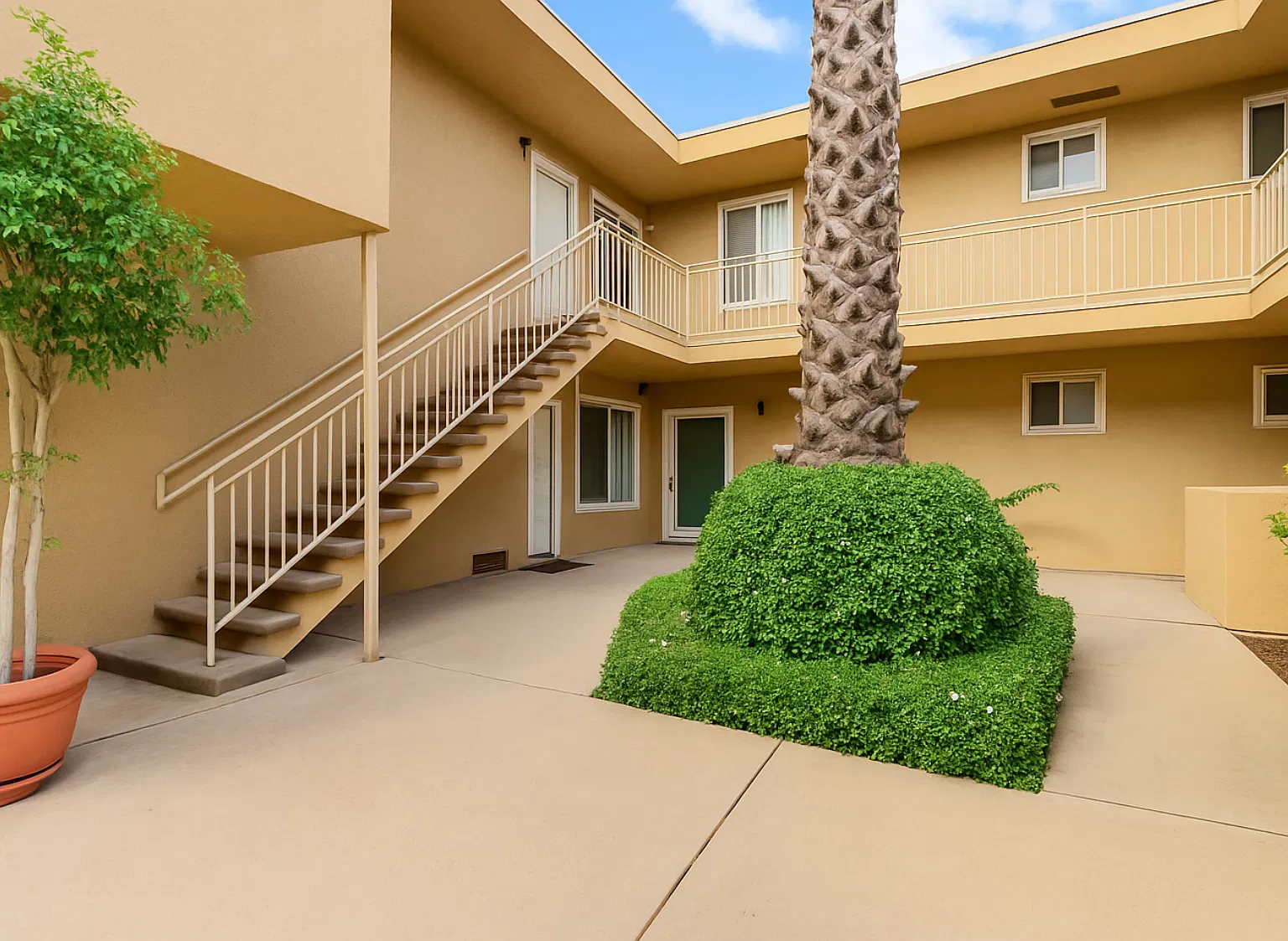 2 bed, 875 sqft, $2,395 — Photo 2