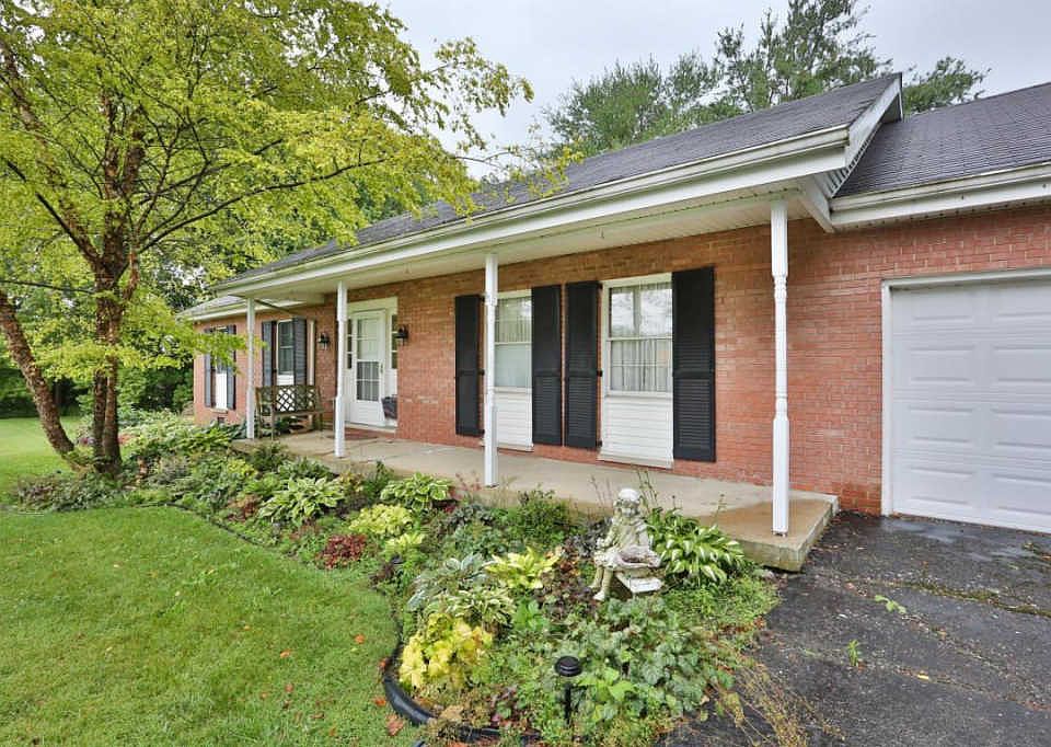 1st image of 130 Garfield Ave