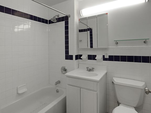 5th image of 3880 Orloff Ave APT 8F