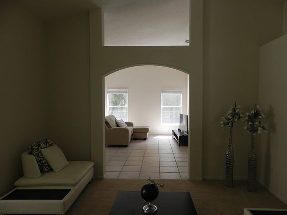 4th image of 3119 Stonehurst Cir