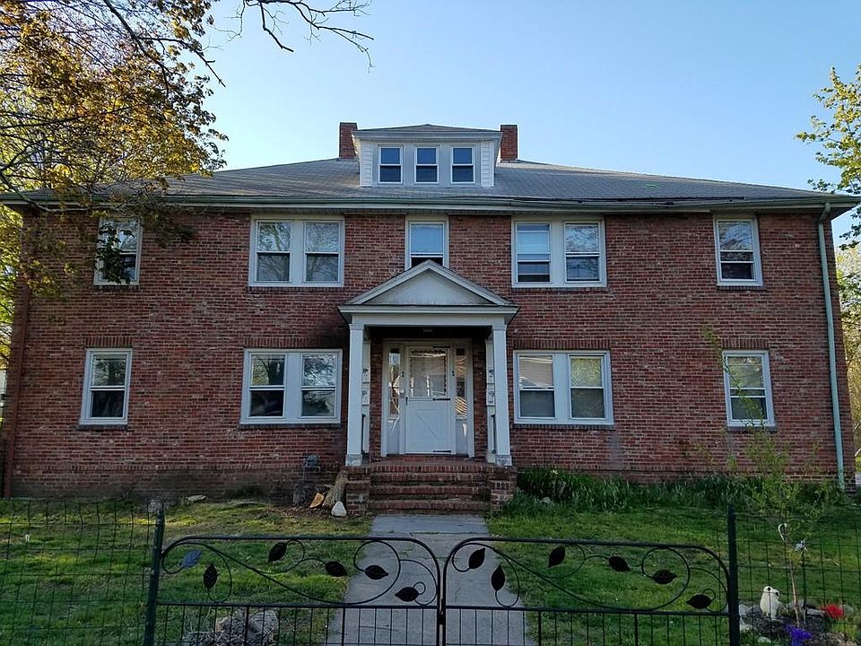 1st image of 64 Wales St