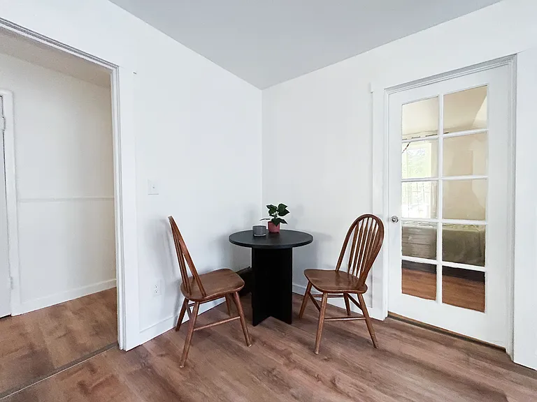 1011 W 15th Ave #A — Photo 8