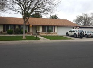 1201 Kara Ln, Modesto, CA 95355